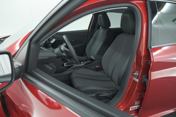 Peugeot 208 PureTech 100 Allure Pack | Camera | Stoelverwarming | Apple Carplay | Parkeersensoren Peugeot 208 PureTech 100 Allure Pack | Camera | Stoelverwarming | Apple Carplay | Parkeersensoren