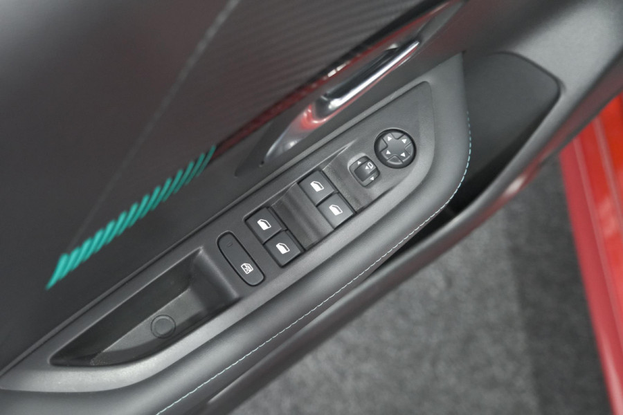 Peugeot 208 PureTech 100 Allure Pack | Camera | Stoelverwarming | Apple Carplay | Parkeersensoren Peugeot 208 PureTech 100 Allure Pack | Camera | Stoelverwarming | Apple Carplay | Parkeersensoren