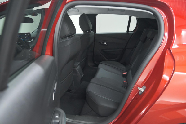 Peugeot 208 PureTech 100 Allure Pack | Camera | Stoelverwarming | Apple Carplay | Parkeersensoren Peugeot 208 PureTech 100 Allure Pack | Camera | Stoelverwarming | Apple Carplay | Parkeersensoren