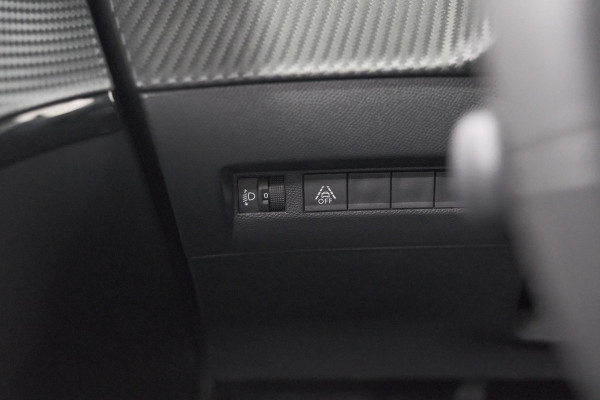 Peugeot 208 PureTech 100 Allure Pack | Camera | Stoelverwarming | Apple Carplay | Parkeersensoren Peugeot 208 PureTech 100 Allure Pack | Camera | Stoelverwarming | Apple Carplay | Parkeersensoren