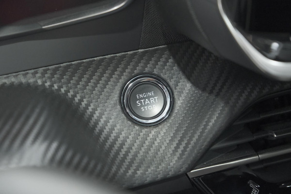 Peugeot 208 PureTech 100 Allure Pack | Camera | Stoelverwarming | Apple Carplay | Parkeersensoren Peugeot 208 PureTech 100 Allure Pack | Camera | Stoelverwarming | Apple Carplay | Parkeersensoren