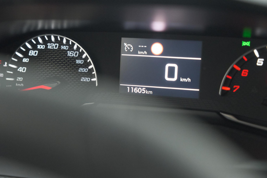 Peugeot 208 PureTech 100 Allure Pack | Camera | Stoelverwarming | Apple Carplay | Parkeersensoren Peugeot 208 PureTech 100 Allure Pack | Camera | Stoelverwarming | Apple Carplay | Parkeersensoren
