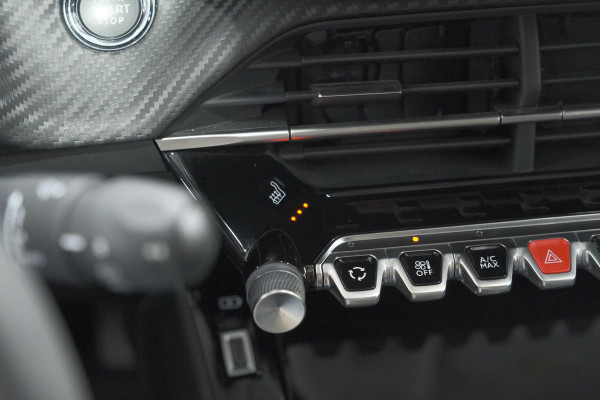 Peugeot 208 PureTech 100 Allure Pack | Camera | Stoelverwarming | Apple Carplay | Parkeersensoren Peugeot 208 PureTech 100 Allure Pack | Camera | Stoelverwarming | Apple Carplay | Parkeersensoren