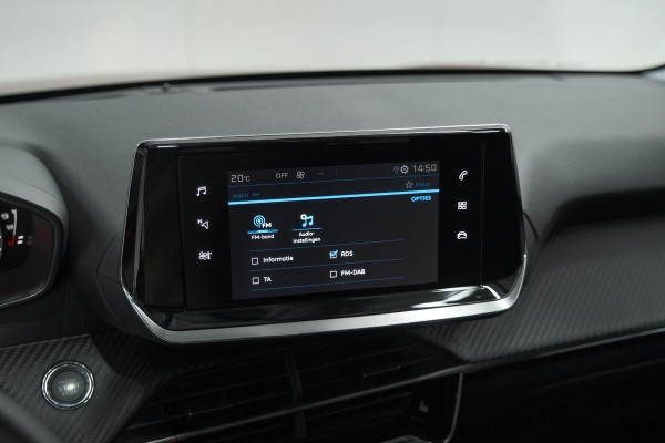 Peugeot 208 PureTech 100 Allure Pack | Camera | Stoelverwarming | Apple Carplay | Parkeersensoren Peugeot 208 PureTech 100 Allure Pack | Camera | Stoelverwarming | Apple Carplay | Parkeersensoren