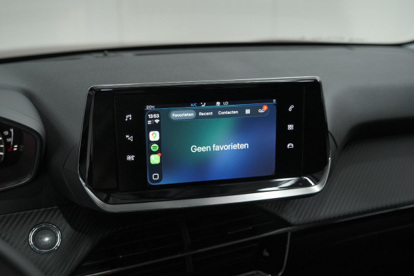 Peugeot 208 PureTech 100 Allure Pack | Camera | Stoelverwarming | Apple Carplay | Parkeersensoren Peugeot 208 PureTech 100 Allure Pack | Camera | Stoelverwarming | Apple Carplay | Parkeersensoren