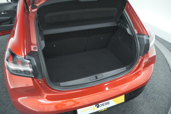Peugeot 208 PureTech 100 Allure Pack | Camera | Stoelverwarming | Apple Carplay | Parkeersensoren Peugeot 208 PureTech 100 Allure Pack | Camera | Stoelverwarming | Apple Carplay | Parkeersensoren