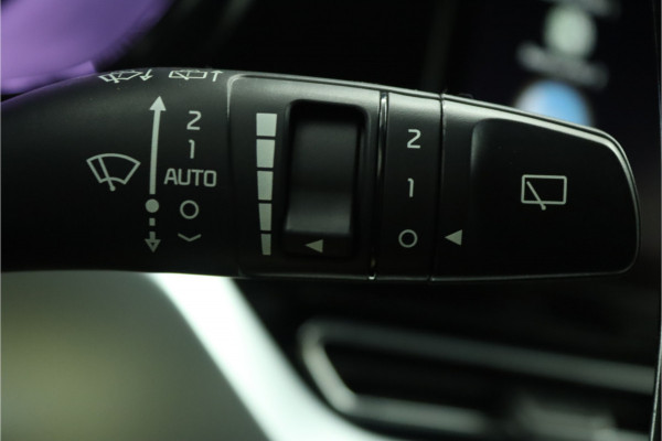 Kia Niro 1.6 GDi Hybrid DynamicLine - Automaat Apple Carplay/Android Auto - Cruise Control - Lederen Bekleding - Navigatie - Fabrieksgarantie tot 12-2027