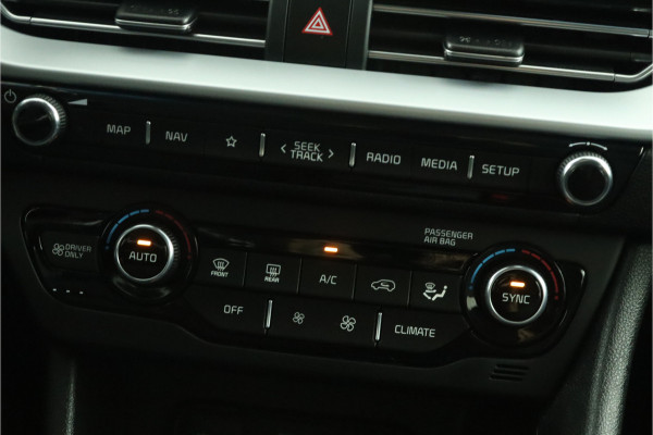 Kia Niro 1.6 GDi Hybrid DynamicLine - Automaat Apple Carplay/Android Auto - Cruise Control - Lederen Bekleding - Navigatie - Fabrieksgarantie tot 12-2027
