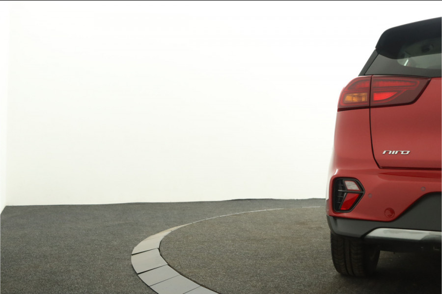 Kia Niro 1.6 GDi Hybrid DynamicLine - Automaat Apple Carplay/Android Auto - Cruise Control - Lederen Bekleding - Navigatie - Fabrieksgarantie tot 12-2027