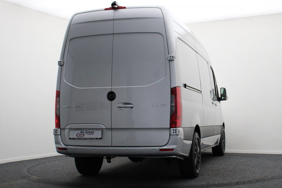 Mercedes-Benz Sprinter 315 CDI L2H2 Automaat 3-Zits, Airco, Cruise, Camera, Apple Carplay, DAB, PDC, 18''