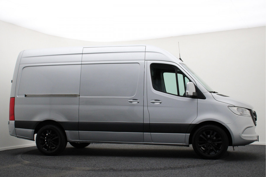 Mercedes-Benz Sprinter 315 CDI L2H2 Automaat 3-Zits, Airco, Cruise, Camera, Apple Carplay, DAB, PDC, 18''