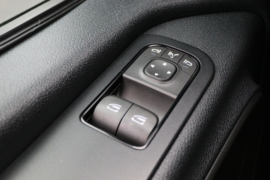 Mercedes-Benz Sprinter 315 CDI L2H2 Automaat 3-Zits, Airco, Cruise, Camera, Apple Carplay, DAB, PDC, 18''