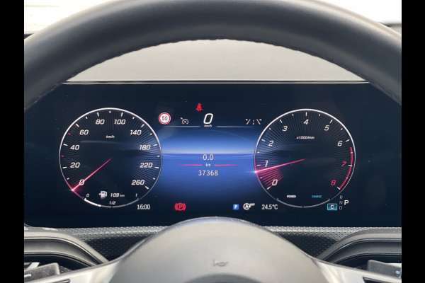 Mercedes-Benz A-Klasse 180 Luxury Line | Facelift | Pano | Ambiente | Camera | CarPlay | LED | Keyless | DAB+