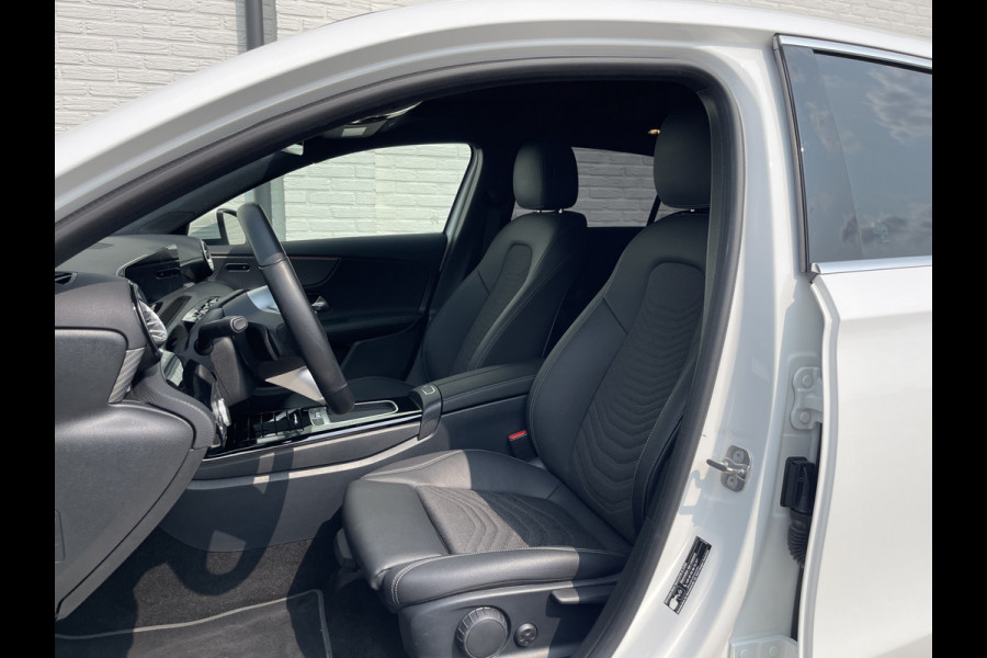 Mercedes-Benz A-Klasse 180 Luxury Line | Facelift | Pano | Ambiente | Camera | CarPlay | LED | Keyless | DAB+