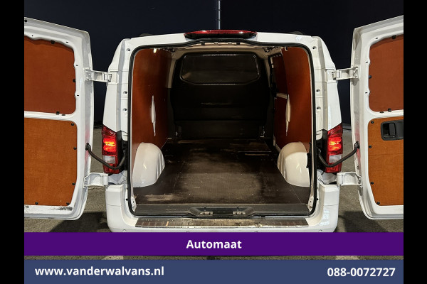 Mercedes-Benz Vito 116 CDI 164pk 9G-Tronic Automaat L3H1 Euro6 Airco | Camera | Apple Carplay | LED Android Auto, Cruisecontrol, Parkeersensoren, 2500kg Trekhaak Mercedes-Benz Vito 116 CDI 164pk 9G-Tronic Automaat L3H1 Euro6 Airco | Camera | Apple Carplay | LED Android Auto, Cruisecontrol, Parkeersensoren, 2500kg Trekhaak