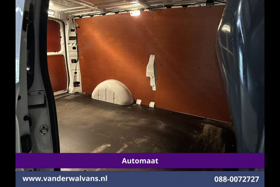 Mercedes-Benz Vito 116 CDI 164pk 9G-Tronic Automaat L3H1 Euro6 Airco | Camera | Apple Carplay | LED Android Auto, Cruisecontrol, Parkeersensoren, 2500kg Trekhaak Mercedes-Benz Vito 116 CDI 164pk 9G-Tronic Automaat L3H1 Euro6 Airco | Camera | Apple Carplay | LED Android Auto, Cruisecontrol, Parkeersensoren, 2500kg Trekhaak