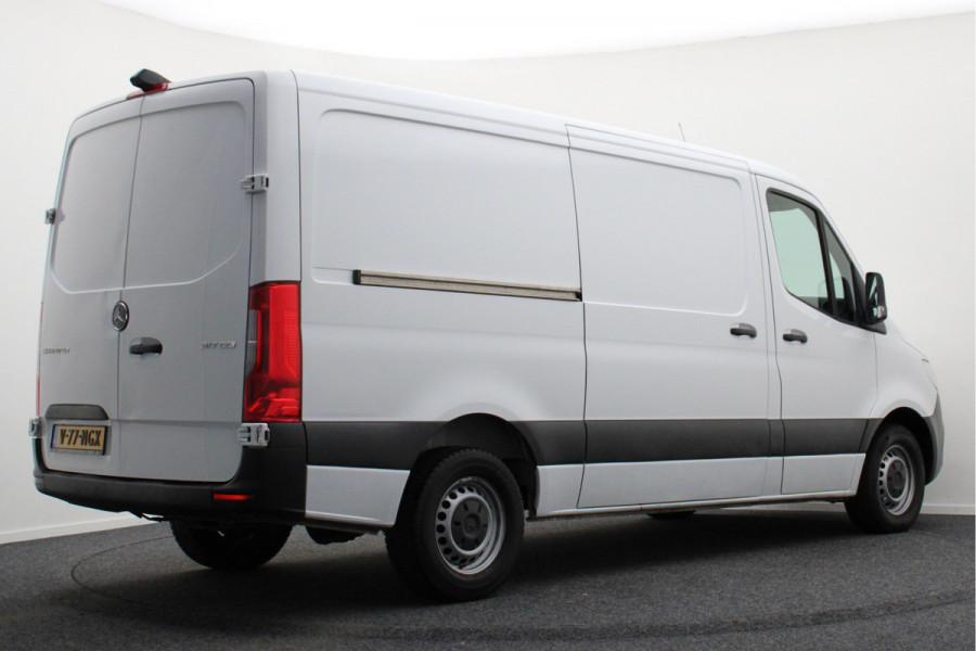 Mercedes-Benz Sprinter 317 CDI Aut. L2H1 Leer, Standkachel, Camera, 3-Zits, Airco, Cruise, Apple Carplay, DAB