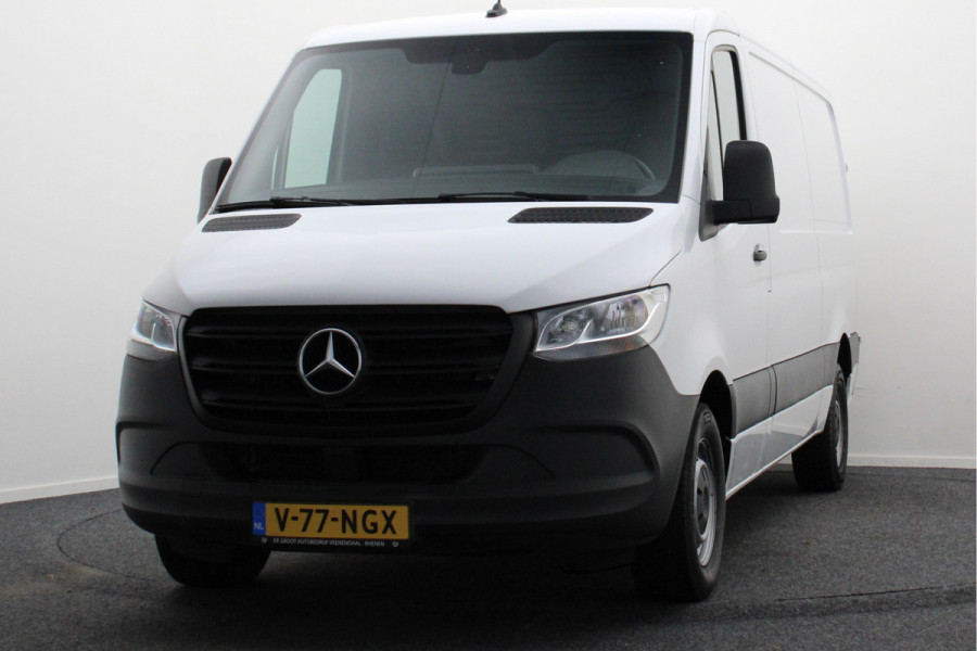 Mercedes-Benz Sprinter 317 CDI Aut. L2H1 Leer, Standkachel, Camera, 3-Zits, Airco, Cruise, Apple Carplay, DAB