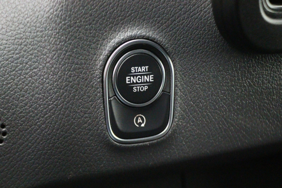 Mercedes-Benz Sprinter 317 CDI Aut. L2H1 Leer, Standkachel, Camera, 3-Zits, Airco, Cruise, Apple Carplay, DAB