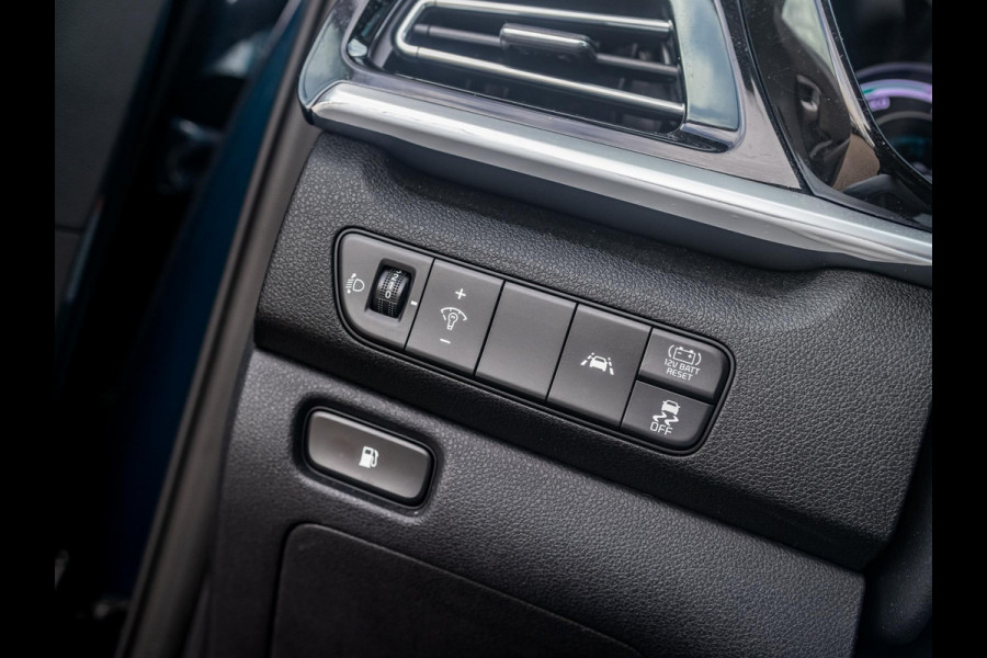 Kia Niro 1.6 GDi Hybrid DynamicLine l navigatie l volledig onderhouden l achterrijcamera l