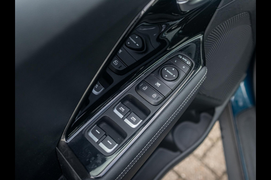 Kia Niro 1.6 GDi Hybrid DynamicLine l navigatie l volledig onderhouden l achterrijcamera l