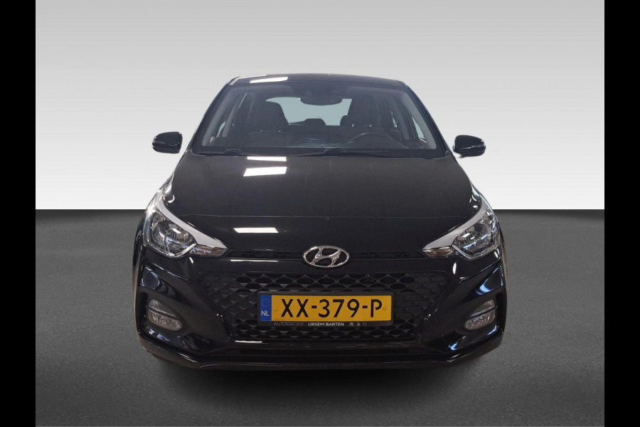 Hyundai i20 1.0 T-GDI Comfort Dealer onderhouden! Incl. Lichtmetalen velgen | Cruise control | Achteruitrijcamera | Trekhaak | Apple carplay & Android auto Hyundai i20 1.0 T-GDI Comfort Dealer onderhouden! Incl. Lichtmetalen velgen | Cruise control | Achteruitrijcamera | Trekhaak | Apple carplay & Android auto