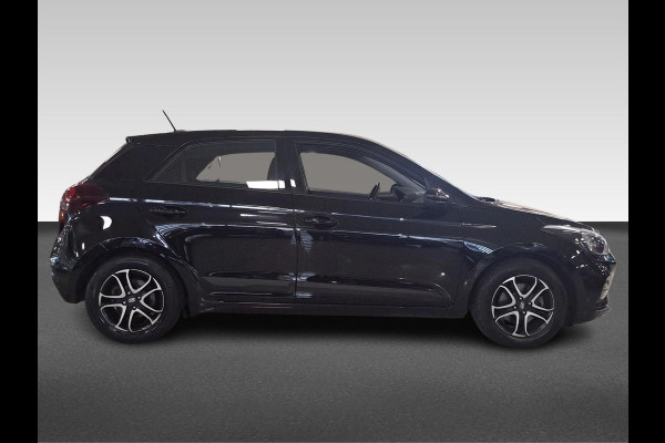 Hyundai i20 1.0 T-GDI Comfort Dealer onderhouden! Incl. Lichtmetalen velgen | Cruise control | Achteruitrijcamera | Trekhaak | Apple carplay & Android auto Hyundai i20 1.0 T-GDI Comfort Dealer onderhouden! Incl. Lichtmetalen velgen | Cruise control | Achteruitrijcamera | Trekhaak | Apple carplay & Android auto