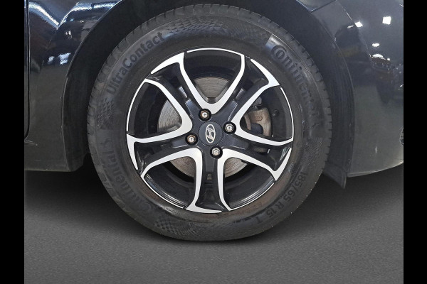 Hyundai i20 1.0 T-GDI Comfort Dealer onderhouden! Incl. Lichtmetalen velgen | Cruise control | Achteruitrijcamera | Trekhaak | Apple carplay & Android auto Hyundai i20 1.0 T-GDI Comfort Dealer onderhouden! Incl. Lichtmetalen velgen | Cruise control | Achteruitrijcamera | Trekhaak | Apple carplay & Android auto