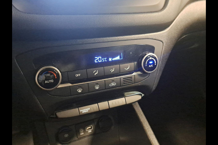 Hyundai i20 1.0 T-GDI Comfort Dealer onderhouden! Incl. Lichtmetalen velgen | Cruise control | Achteruitrijcamera | Trekhaak | Apple carplay & Android auto Hyundai i20 1.0 T-GDI Comfort Dealer onderhouden! Incl. Lichtmetalen velgen | Cruise control | Achteruitrijcamera | Trekhaak | Apple carplay & Android auto