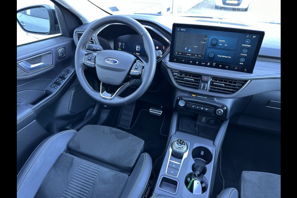 Ford Kuga 2.5 PHEV Active X TREKHAAK! TECHPACK! WINTERPACK! Ford Kuga 2.5 PHEV Active X TREKHAAK! TECHPACK! WINTERPACK!