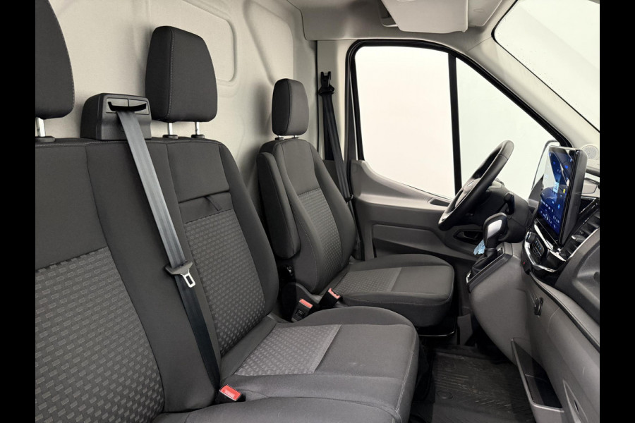 Ford Transit 310 L2H2 Trend Automaat Airco Bluetooth Camera Cruise Control Ford Transit 310 L2H2 Trend Automaat Airco Bluetooth Camera Cruise Control