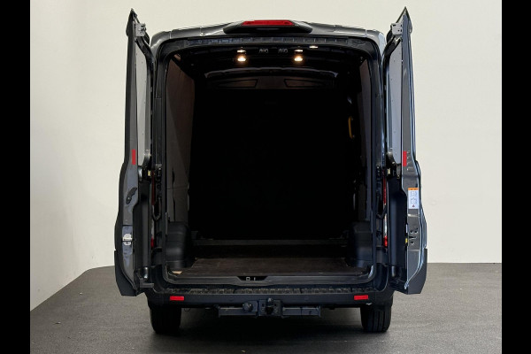 Ford Transit 310 L2H2 Trend Automaat Airco Bluetooth Camera Cruise Control Ford Transit 310 L2H2 Trend Automaat Airco Bluetooth Camera Cruise Control