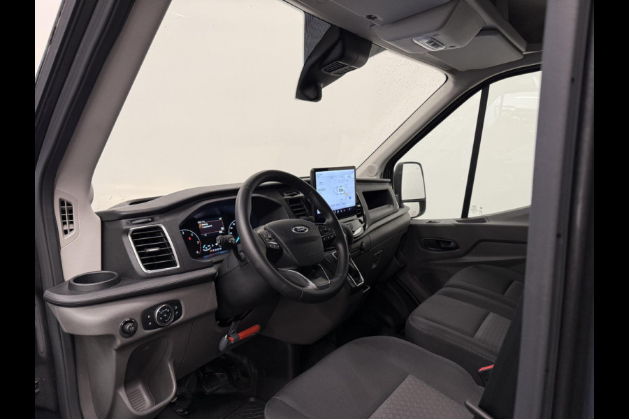 Ford Transit 310 L2H2 Trend Automaat Airco Bluetooth Camera Cruise Control Ford Transit 310 L2H2 Trend Automaat Airco Bluetooth Camera Cruise Control