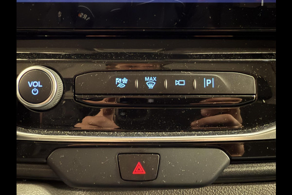 Ford Transit 310 L2H2 Trend Automaat Airco Bluetooth Camera Cruise Control Ford Transit 310 L2H2 Trend Automaat Airco Bluetooth Camera Cruise Control