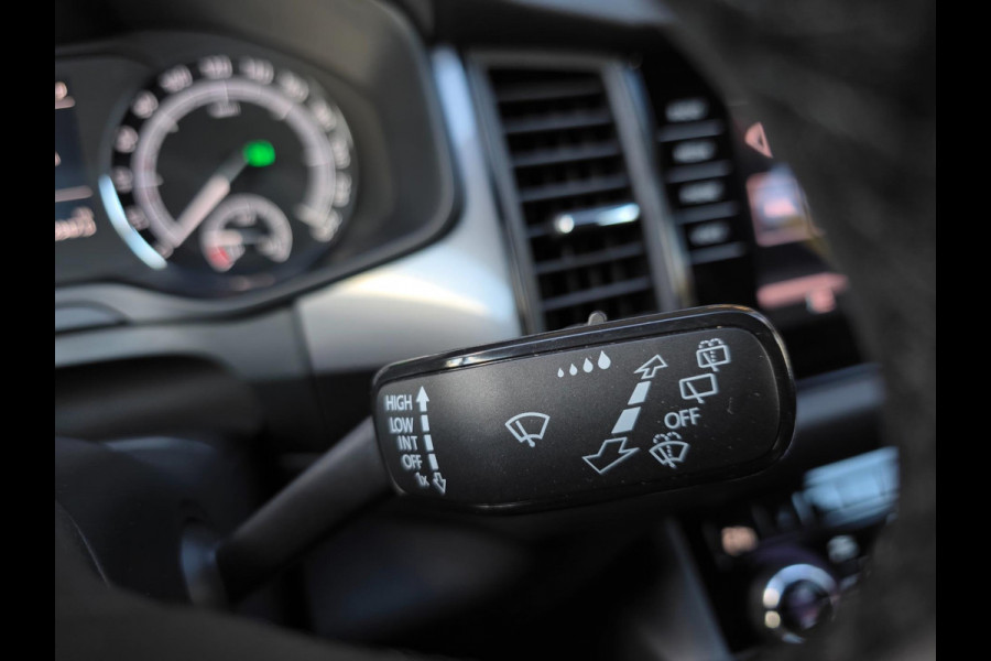 Škoda Kodiaq 1.5 TSI Style Business / CARPLAY / P.SENSOREN / ISOFIX / STOELVERW. / CRUISE / EXTRA SET / NWE BEURT / GARANTIE !