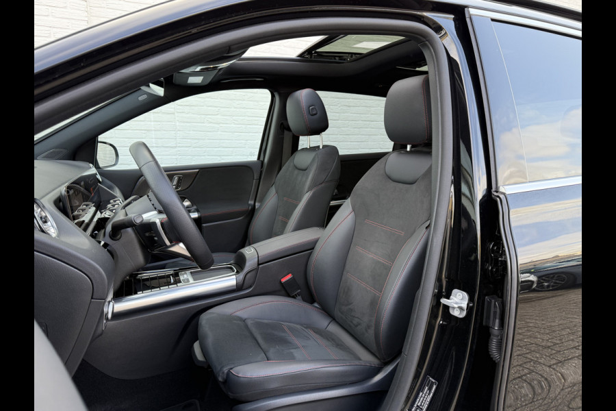 Mercedes-Benz B-Klasse 200 AMG Line | Pano | Trekhaak | Memory | Camera | LED | DAB+