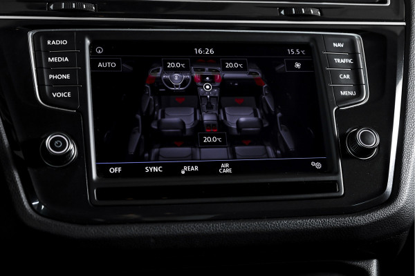 Volkswagen Tiguan 1.4 TSI Comfortline 125 PK | Elek. Trekhaak | Cruise | PDC | NAV | ECC | LM 20" | Volkswagen Tiguan 1.4 TSI Comfortline 125 PK | Elek. Trekhaak | Cruise | PDC | NAV | ECC | LM 20" |