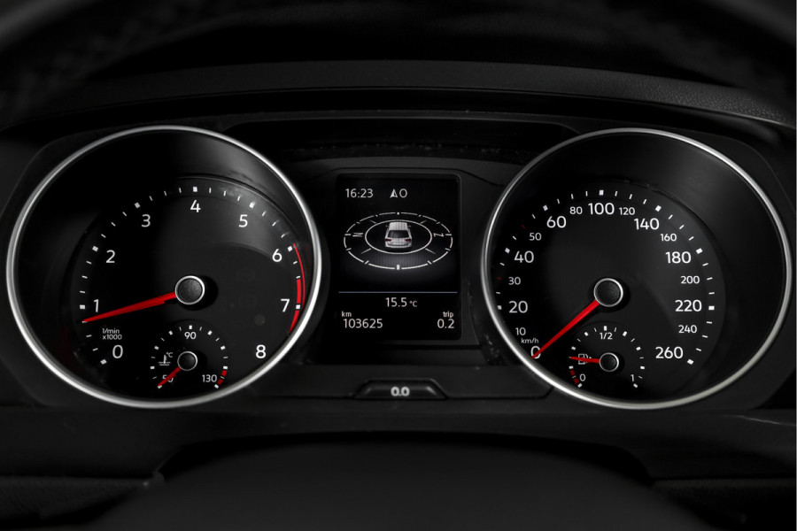 Volkswagen Tiguan 1.4 TSI Comfortline 125 PK | Elek. Trekhaak | Cruise | PDC | NAV | ECC | LM 20" | Volkswagen Tiguan 1.4 TSI Comfortline 125 PK | Elek. Trekhaak | Cruise | PDC | NAV | ECC | LM 20" |