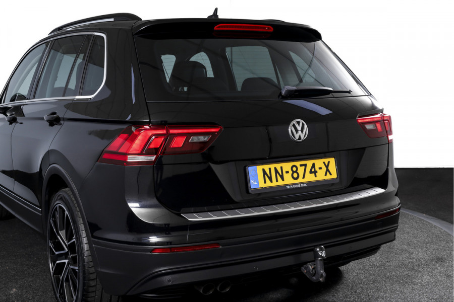 Volkswagen Tiguan 1.4 TSI Comfortline 125 PK | Elek. Trekhaak | Cruise | PDC | NAV | ECC | LM 20" | Volkswagen Tiguan 1.4 TSI Comfortline 125 PK | Elek. Trekhaak | Cruise | PDC | NAV | ECC | LM 20" |