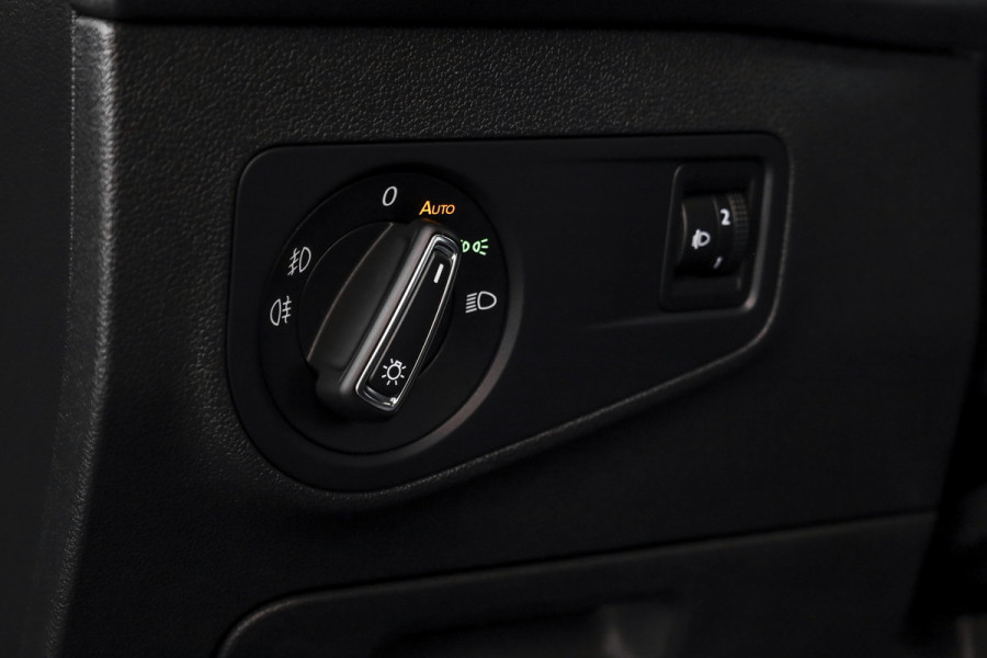 Volkswagen Tiguan 1.4 TSI Comfortline 125 PK | Elek. Trekhaak | Cruise | PDC | NAV | ECC | LM 20" | Volkswagen Tiguan 1.4 TSI Comfortline 125 PK | Elek. Trekhaak | Cruise | PDC | NAV | ECC | LM 20" |