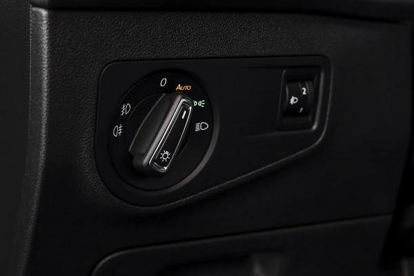 Volkswagen Tiguan 1.4 TSI Comfortline 125 PK | Elek. Trekhaak | Cruise | PDC | NAV | ECC | LM 20" | Volkswagen Tiguan 1.4 TSI Comfortline 125 PK | Elek. Trekhaak | Cruise | PDC | NAV | ECC | LM 20" |