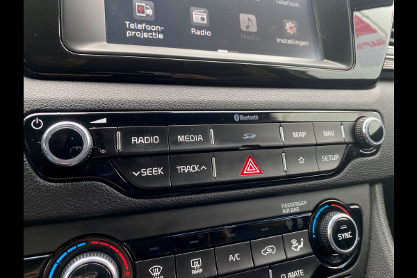 Kia Niro BWJ 2019 | 1.6 GDi 142PK Hybrid DynamicLine | TREKHAAK | LEDER | CLIMA | NAVI | CAMERA | CARPLAY | PRIVACY GLASS | Kia Niro BWJ 2019 | 1.6 GDi 142PK Hybrid DynamicLine | TREKHAAK | LEDER | CLIMA | NAVI | CAMERA | CARPLAY | PRIVACY GLASS |