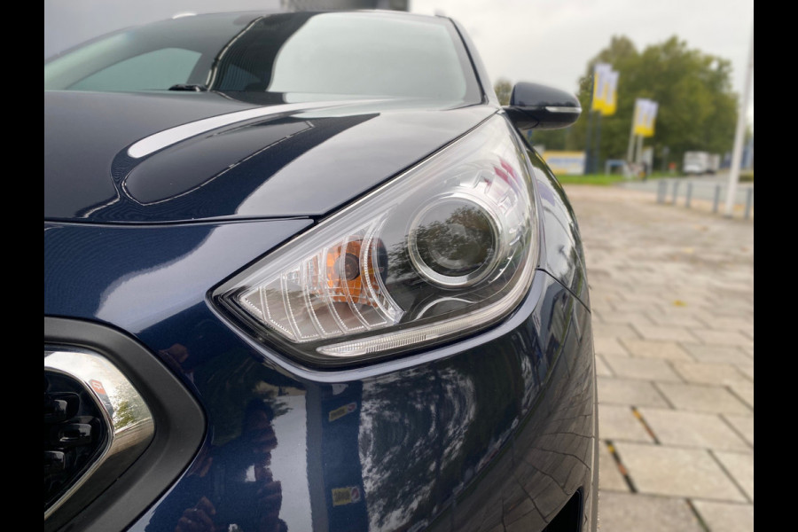 Kia Niro BWJ 2019 | 1.6 GDi 142PK Hybrid DynamicLine | TREKHAAK | LEDER | CLIMA | NAVI | CAMERA | CARPLAY | PRIVACY GLASS | Kia Niro BWJ 2019 | 1.6 GDi 142PK Hybrid DynamicLine | TREKHAAK | LEDER | CLIMA | NAVI | CAMERA | CARPLAY | PRIVACY GLASS |