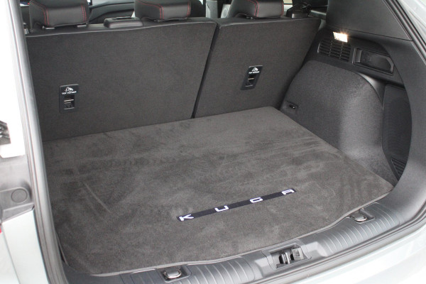 Ford Kuga 2.5 FHEV ST-Line X 190pk | 4WD | Driver Assistance Pack | Panorama dak | Winterpack | Technology Pack | Geen Stekker nodig | 2.100kg Trekgewicht | All Weather Banden