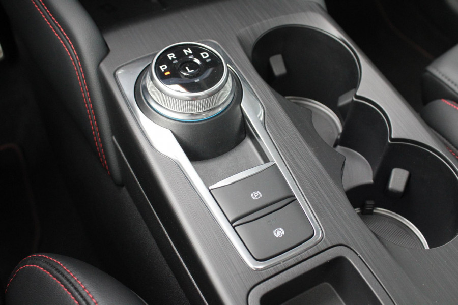 Ford Kuga 2.5 FHEV ST-Line X 190pk | 4WD | Driver Assistance Pack | Panorama dak | Winterpack | Technology Pack | Geen Stekker nodig | 2.100kg Trekgewicht | All Weather Banden