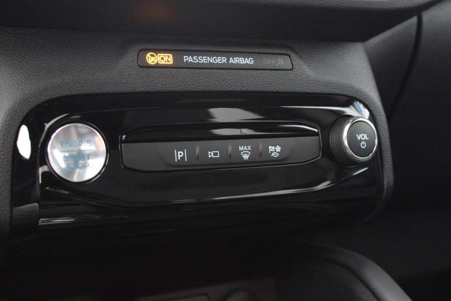 Ford Kuga 2.5 FHEV ST-Line X 190pk | 4WD | Driver Assistance Pack | Panorama dak | Winterpack | Technology Pack | Geen Stekker nodig | 2.100kg Trekgewicht | All Weather Banden