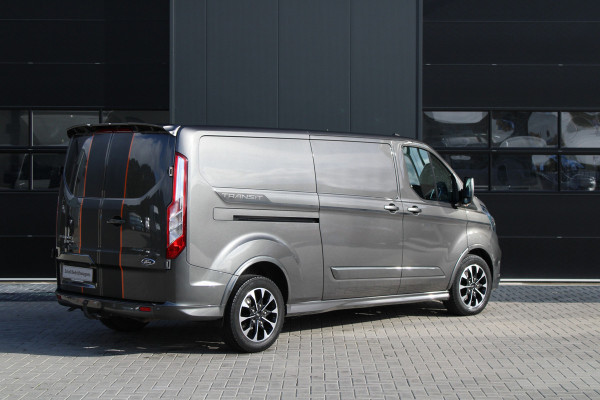 Ford Transit Custom 320 2.0 TDCI L2H1 Sport 185pk - ACC - Trekhaak - Navi - Camera - Stoelverwarming - Blind spot - Xenon - Rijklaar Ford Transit Custom 320 2.0 TDCI L2H1 Sport 185pk - ACC - Trekhaak - Navi - Camera - Stoelverwarming - Blind spot - Xenon - Rijklaar