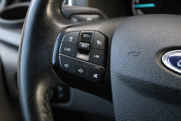 Ford Transit Custom 320 2.0 TDCI L2H1 Sport 185pk - ACC - Trekhaak - Navi - Camera - Stoelverwarming - Blind spot - Xenon - Rijklaar Ford Transit Custom 320 2.0 TDCI L2H1 Sport 185pk - ACC - Trekhaak - Navi - Camera - Stoelverwarming - Blind spot - Xenon - Rijklaar