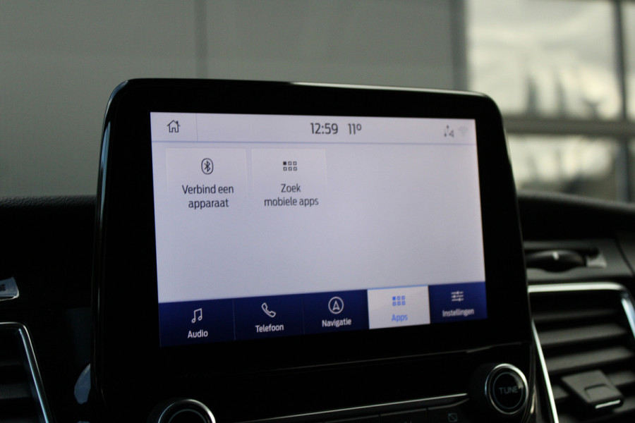 Ford Transit Custom 320 2.0 TDCI L2H1 Sport 185pk - ACC - Trekhaak - Navi - Camera - Stoelverwarming - Blind spot - Xenon - Rijklaar Ford Transit Custom 320 2.0 TDCI L2H1 Sport 185pk - ACC - Trekhaak - Navi - Camera - Stoelverwarming - Blind spot - Xenon - Rijklaar