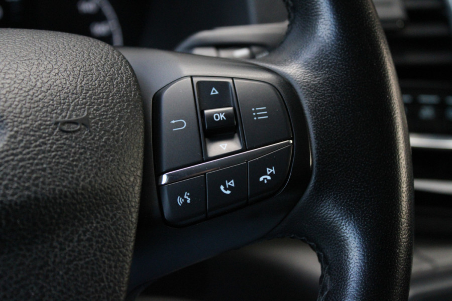 Ford Transit Custom 320 2.0 TDCI L2H1 Sport 185pk - ACC - Trekhaak - Navi - Camera - Stoelverwarming - Blind spot - Xenon - Rijklaar Ford Transit Custom 320 2.0 TDCI L2H1 Sport 185pk - ACC - Trekhaak - Navi - Camera - Stoelverwarming - Blind spot - Xenon - Rijklaar